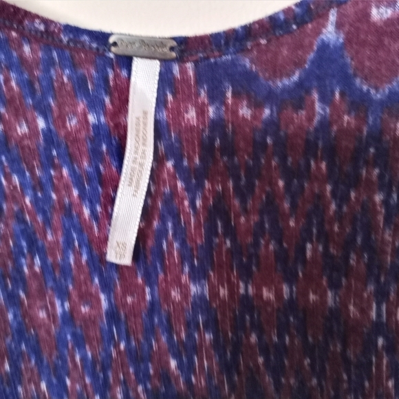 Free People Tank Top Cami Boho Ikat Dew Drop Handkerchief Hem - Picture 6 of 11